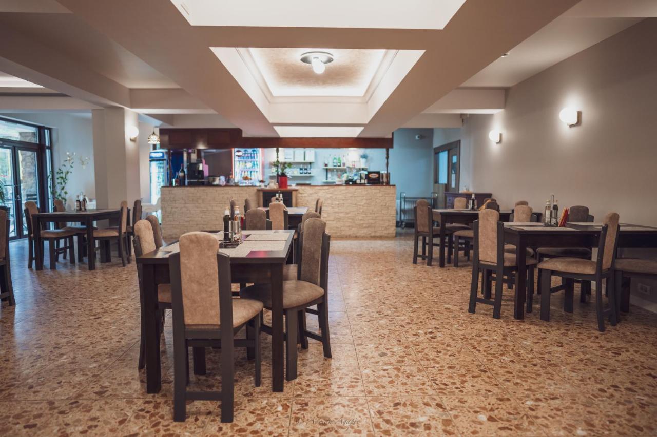 Hotel Hera Predeal Exterior photo