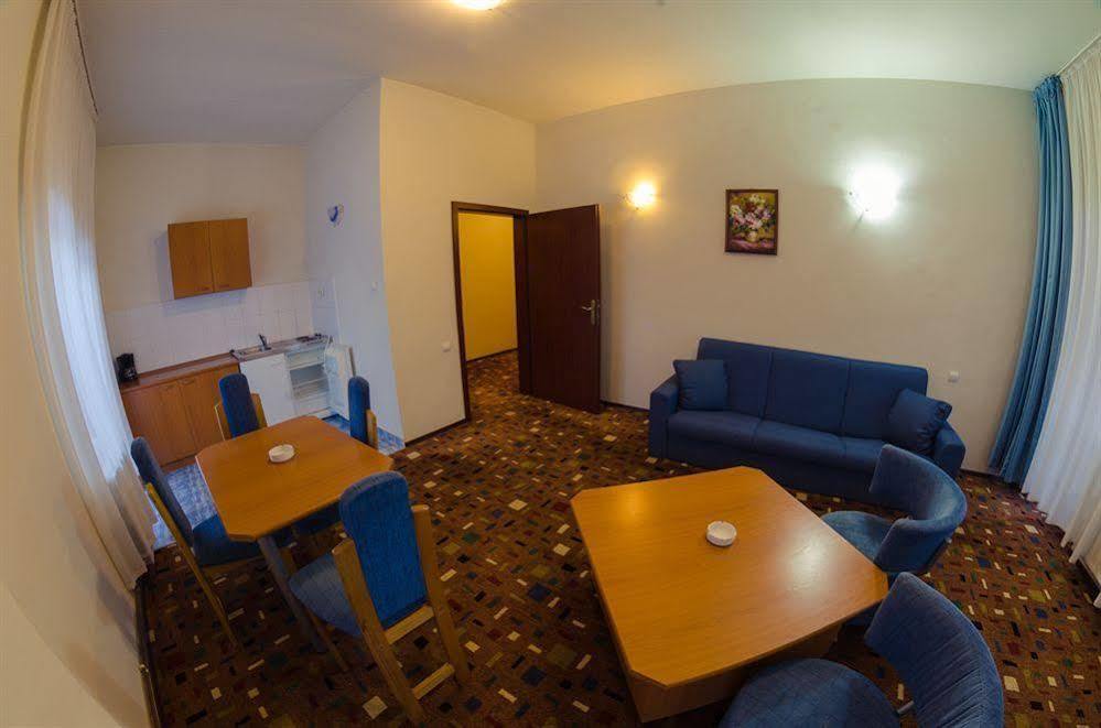 Hotel Hera Predeal Exterior photo