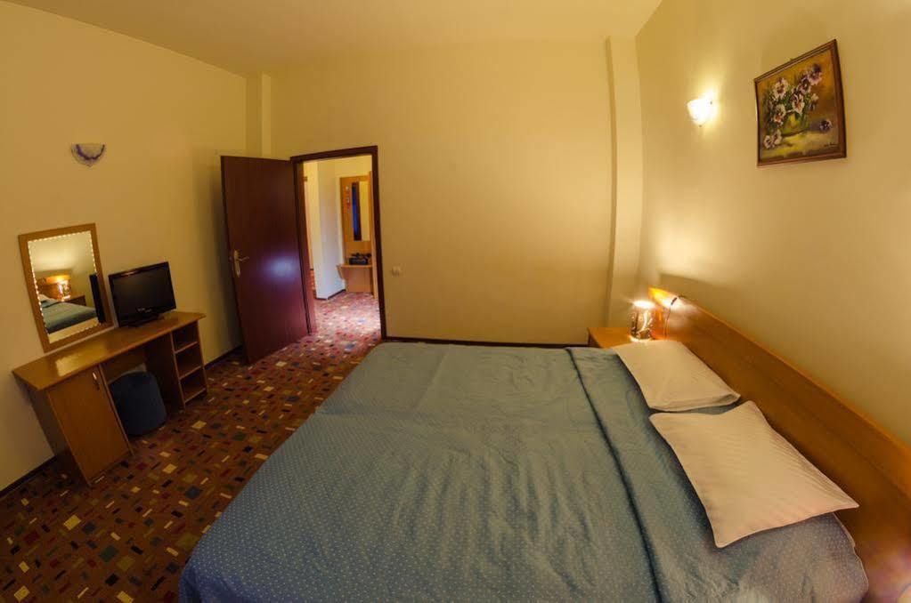 Hotel Hera Predeal Exterior photo