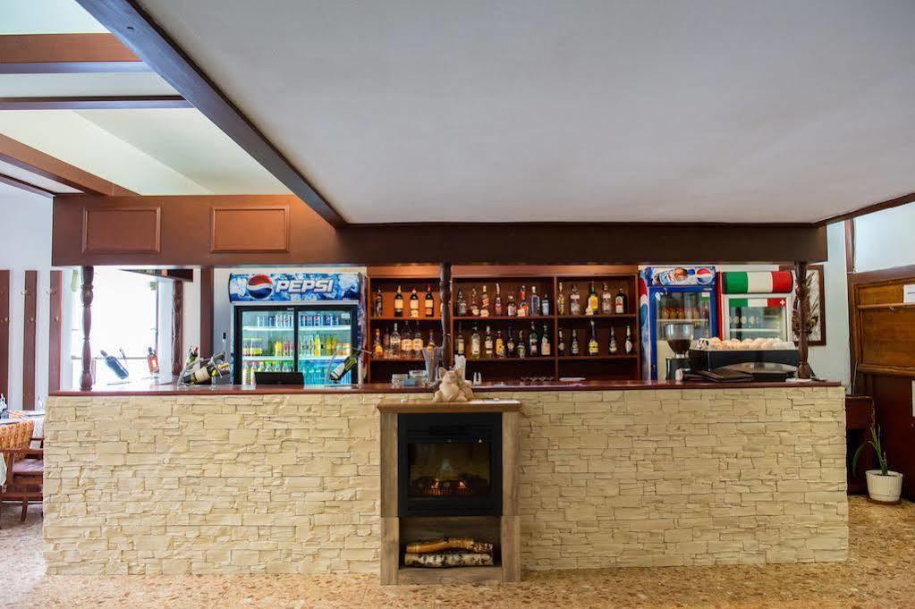 Hotel Hera Predeal Exterior photo